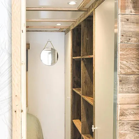 Apartment Stoerbuiten Les Charmes Villeseque