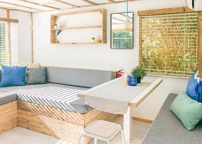 Stoerbuiten Les Charmes Villeseque